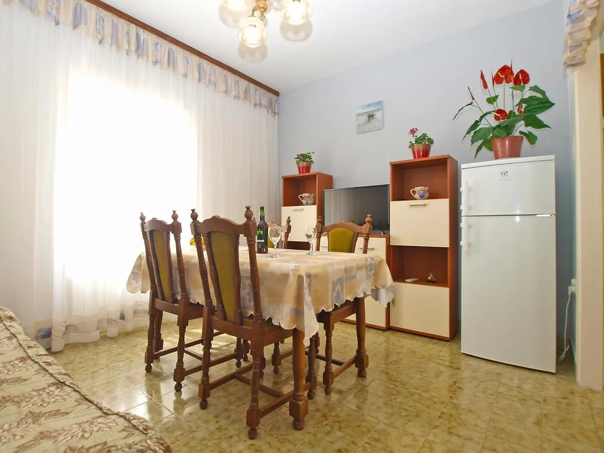 Apartments Blazenka 1270 Pula